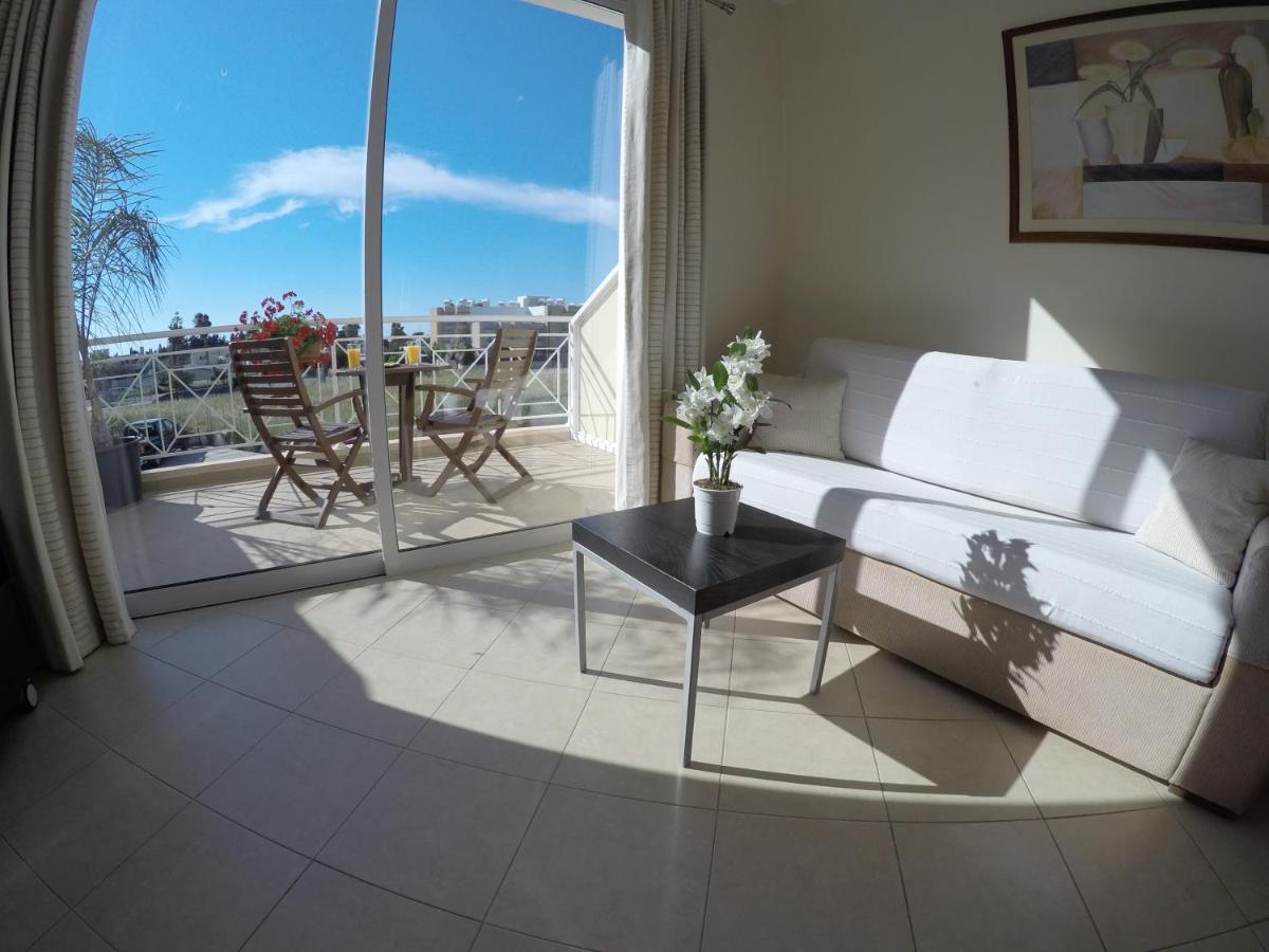 Kato Paphos Suites ภายนอก รูปภาพ