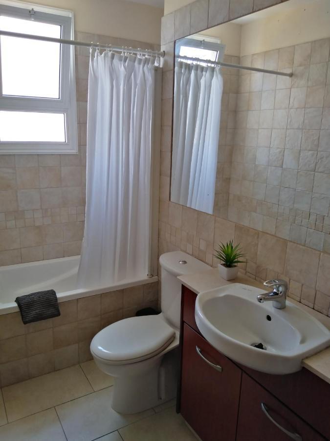 Kato Paphos Suites ภายนอก รูปภาพ