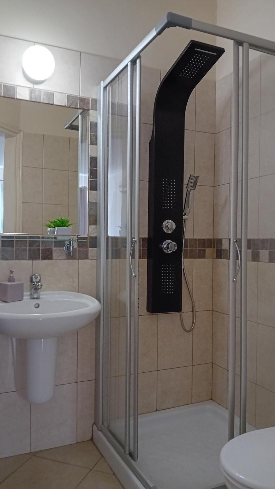 Kato Paphos Suites ภายนอก รูปภาพ