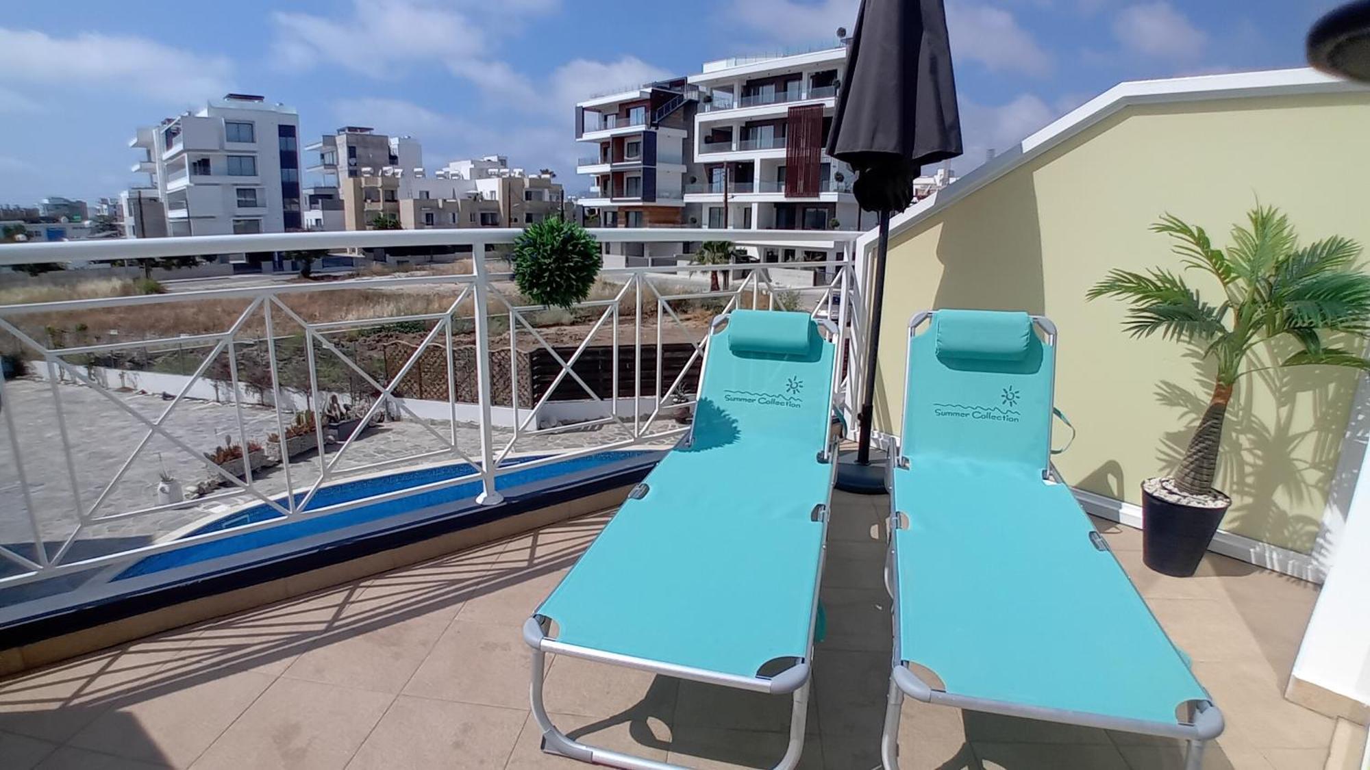 Kato Paphos Suites ภายนอก รูปภาพ